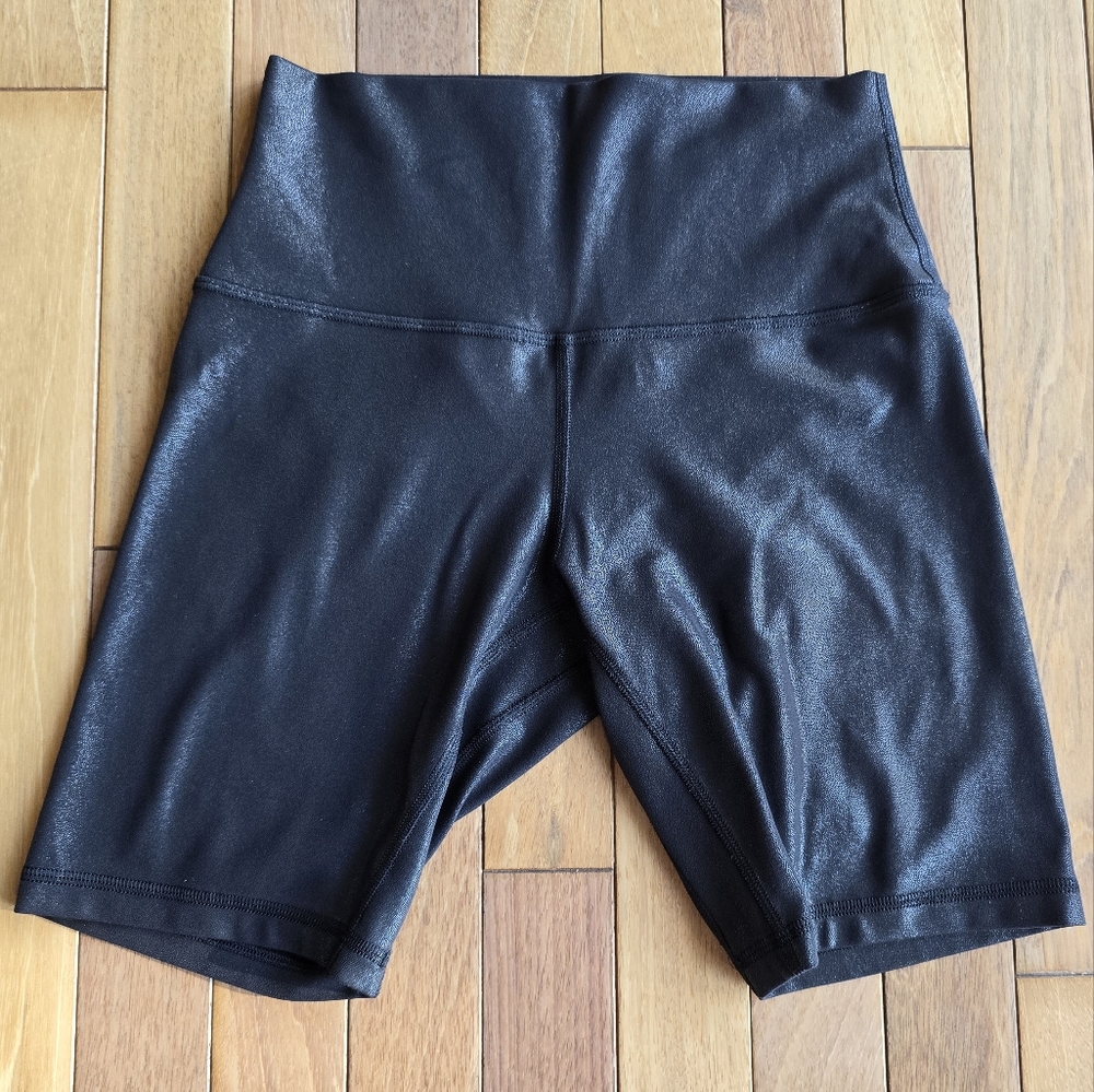 lululemon Align High-Rise Short 8" *Foil (Size 6)